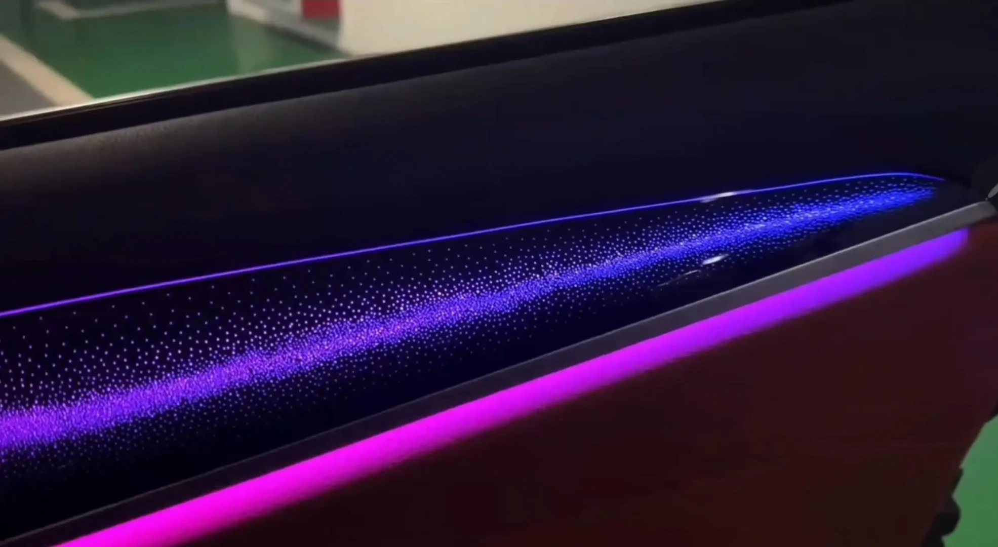 Ambient Light per BMW Serie 5 G30 (2017-2023), 64 Colori RGB - Image 2