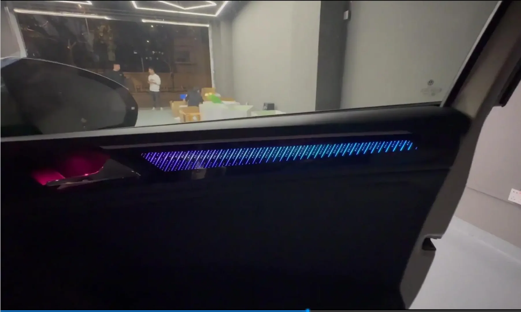 Ambient Light per Volkswagen Tiguan Allspace (2017-2021), 64 Colori RGB - Image 3
