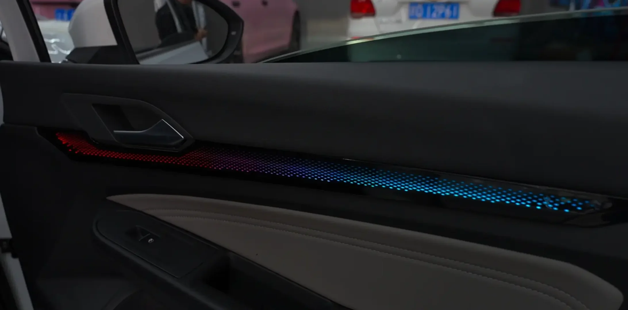 Ambient Light per Volkswagen VW Golf 8, Mk8 (2021+), 64 Colori RGB - Image 3