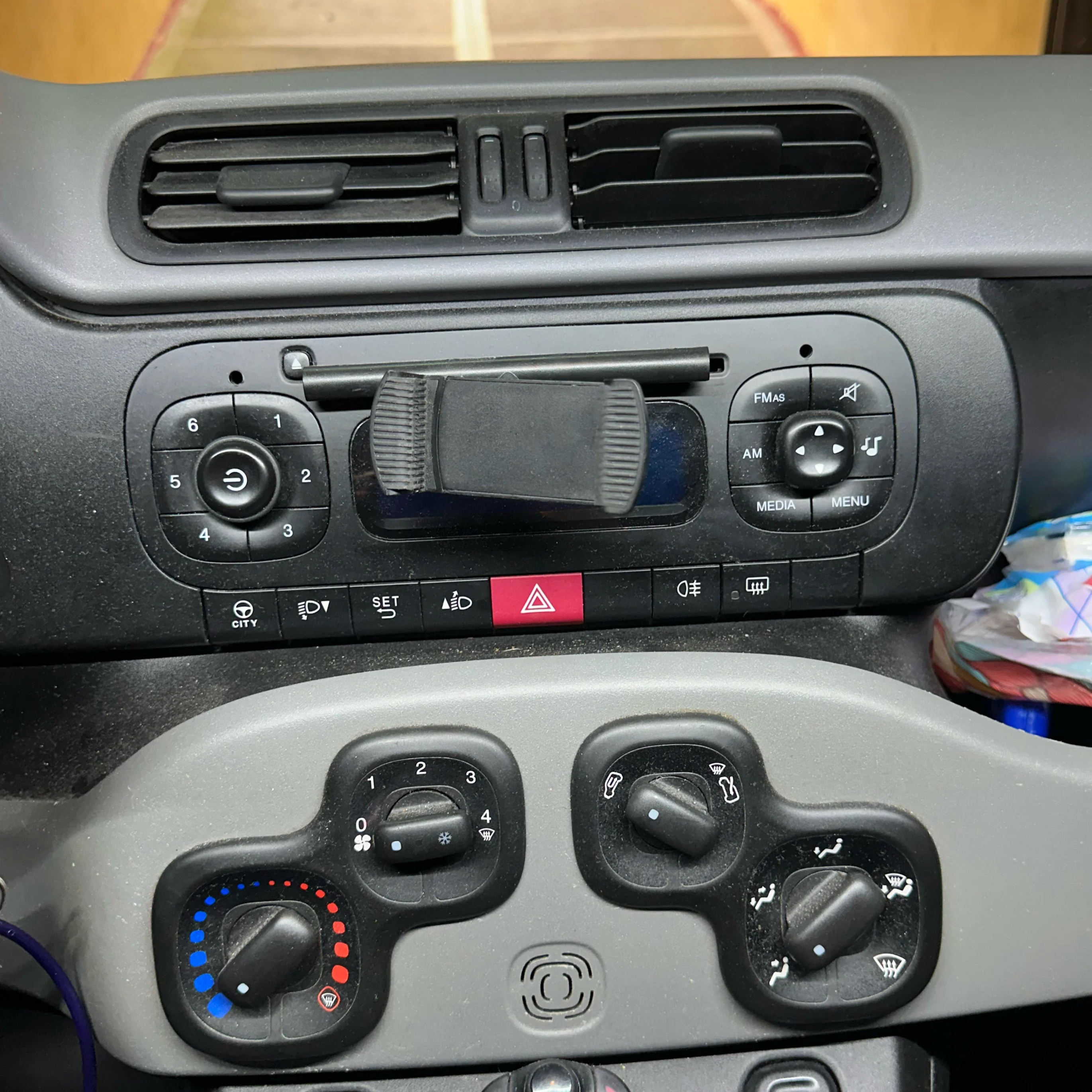 Autoradio per Fiat Panda 3a Serie 7" | Dal 2013> | Android | Bluetooth | CarPlay | Android Auto | 2GB/4GB/6GB/8GB Ram - Image 4
