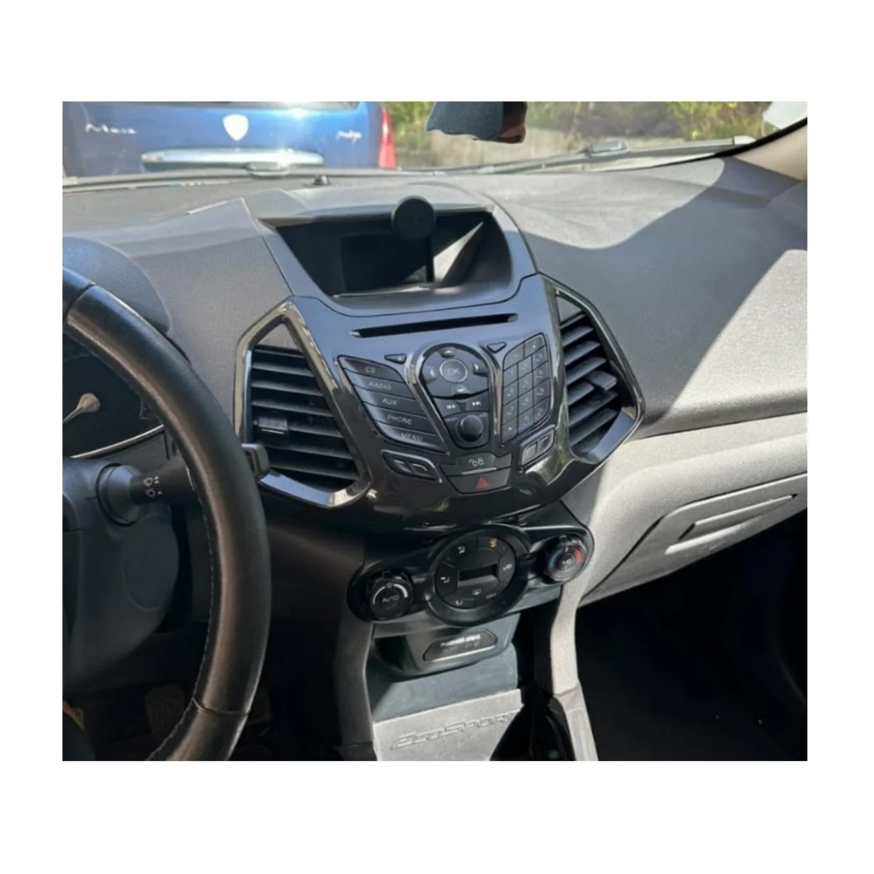 Autoradio per Ford EcoSport 9.7" | 2013-2017 | Android | Bluetooth | CarPlay | Android Auto | Modello Tesla | 4GB/8GB Ram - Image 2