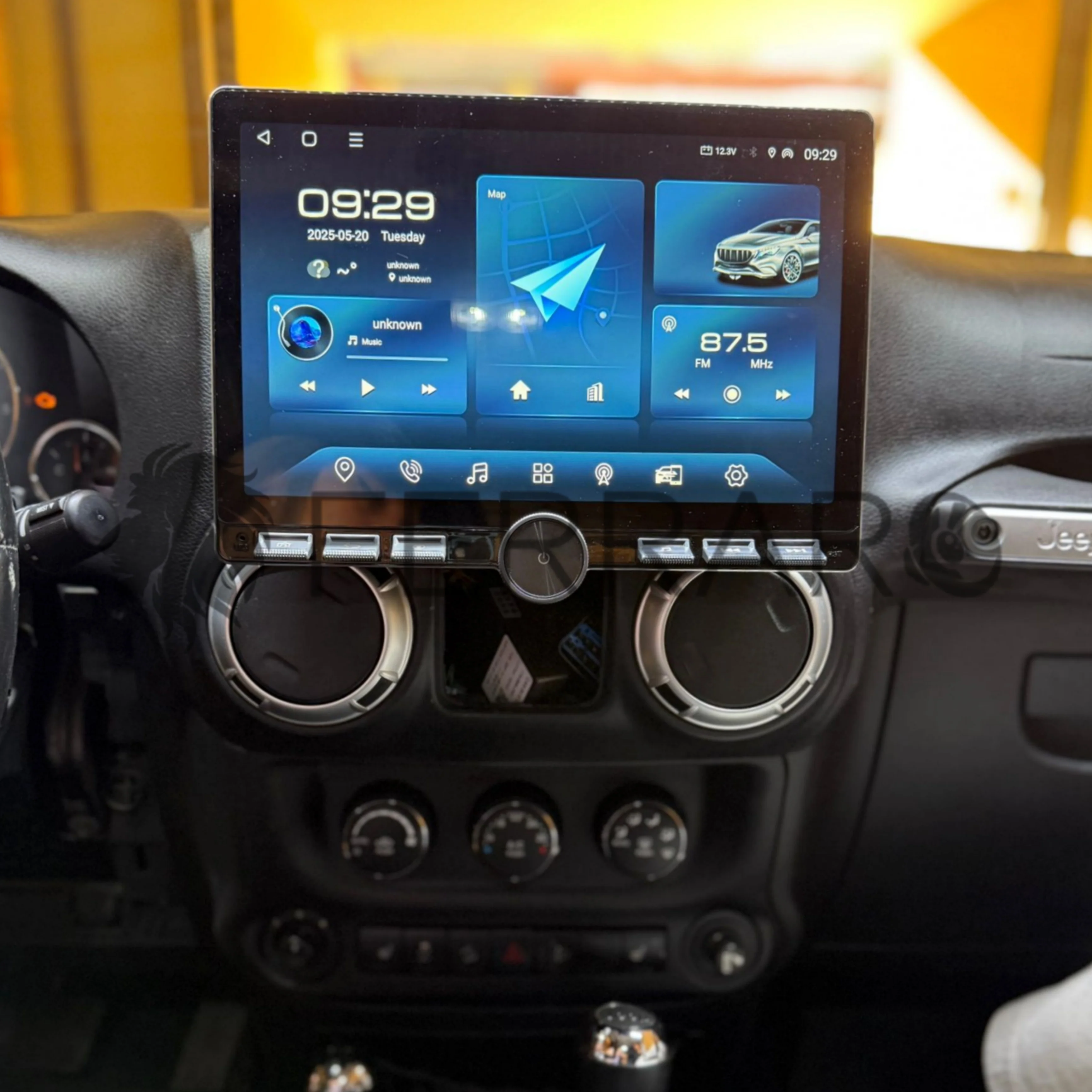 Autoradio per Jeep Wrangler 3 JK 11.8" 2K | 2010-2018 | Android | Bluetooth | CarPlay | Android Auto | 4/64GB Ram - Image 2