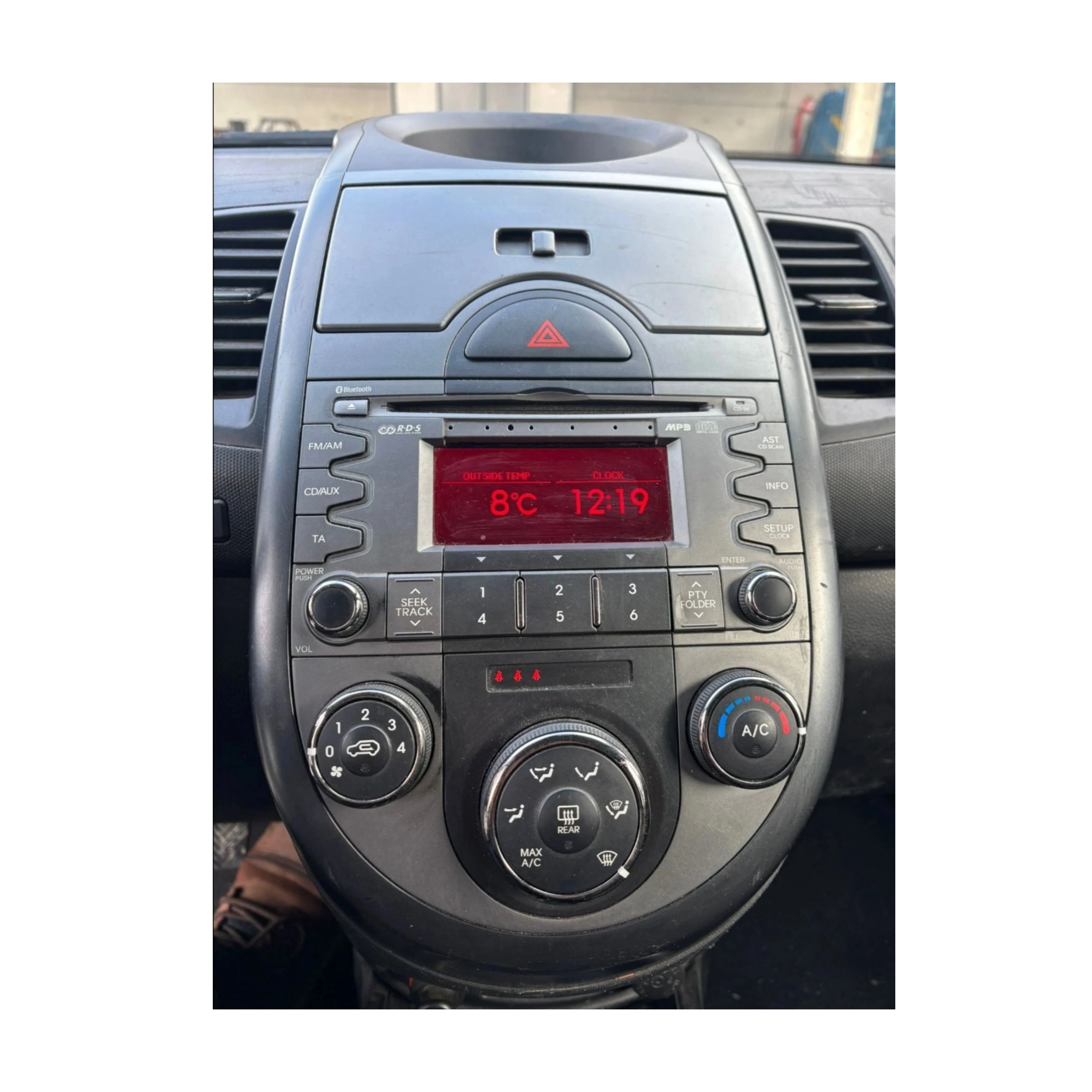 Autoradio per Kia Soul 9" 2K | 2008-2014 | Android | Bluetooth | CarPlay | Android Auto | 12/256GB Ram - Image 2