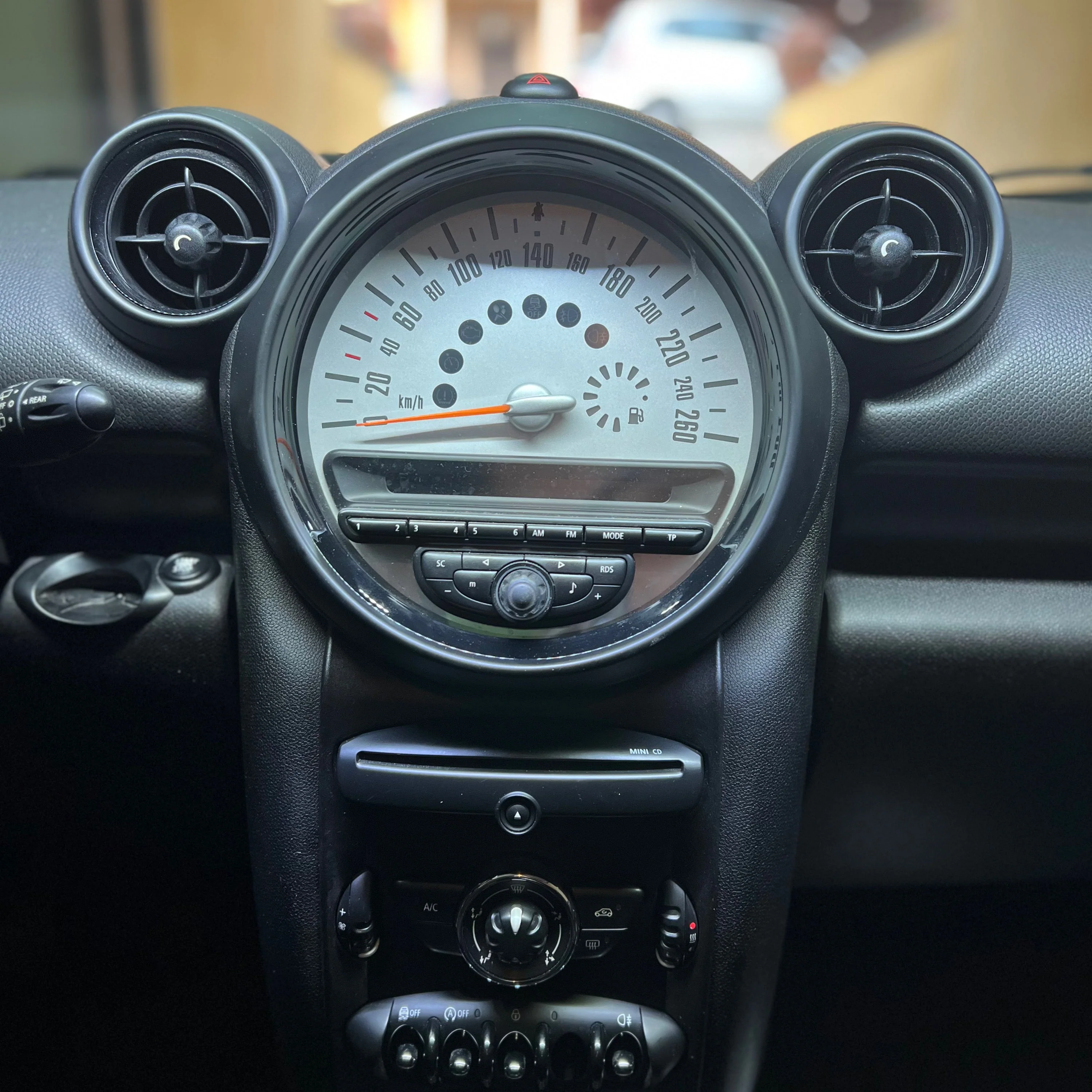 Autoradio per Mini Countryman R60 9" 2K | 2010-2017 | Android | Bluetooth | CarPlay | Android Auto | 12/256GB Ram - Image 3