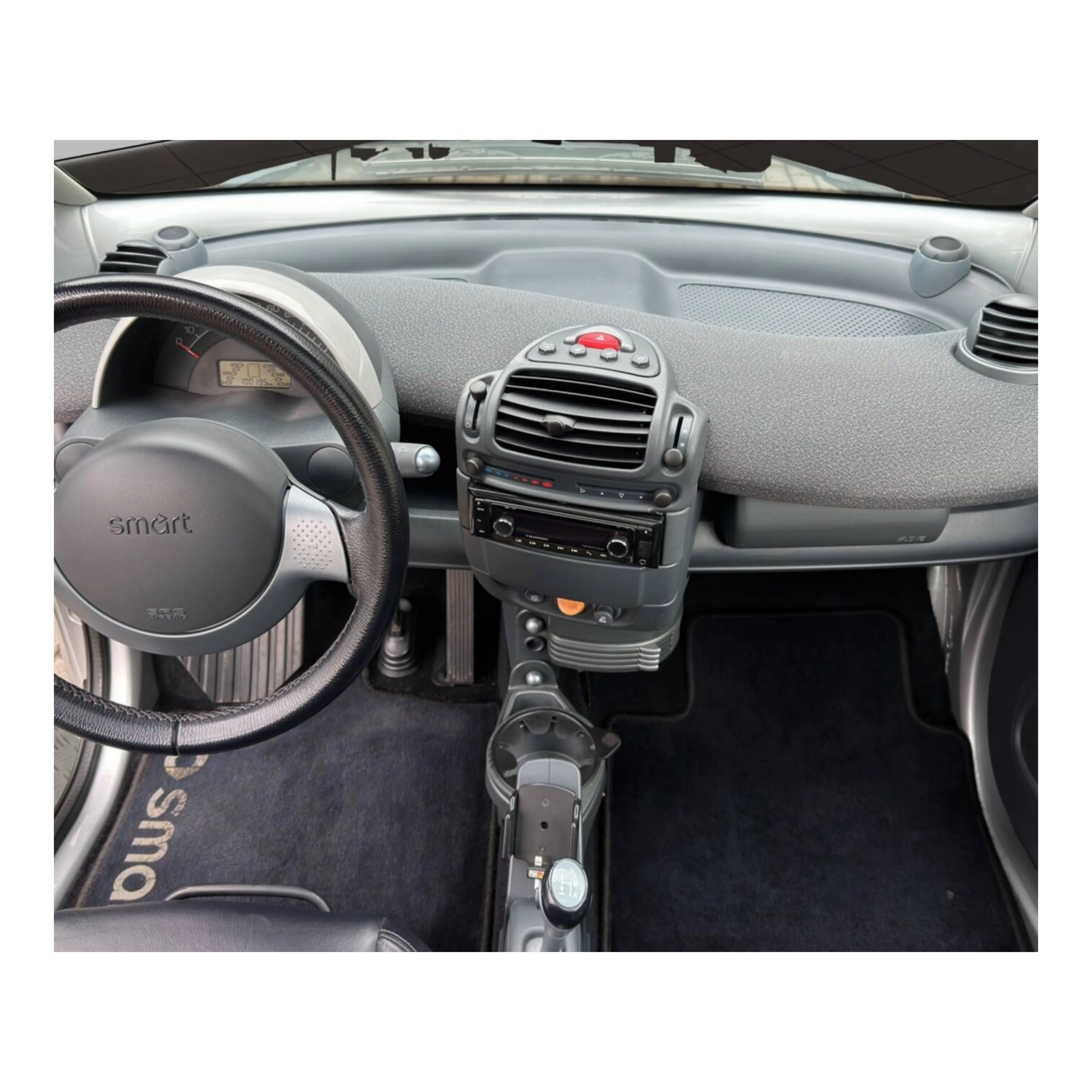 Autoradio per Smart 450 6.9" | Android | Bluetooth | CarPlay | Android Auto | 2/32GB Ram - Image 2