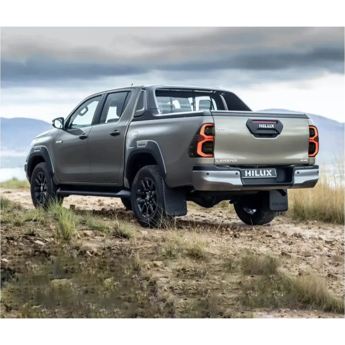 Fanali Posteriore Completo per Toyota Hilux SR5 (2015-2020) a LED - Image 4